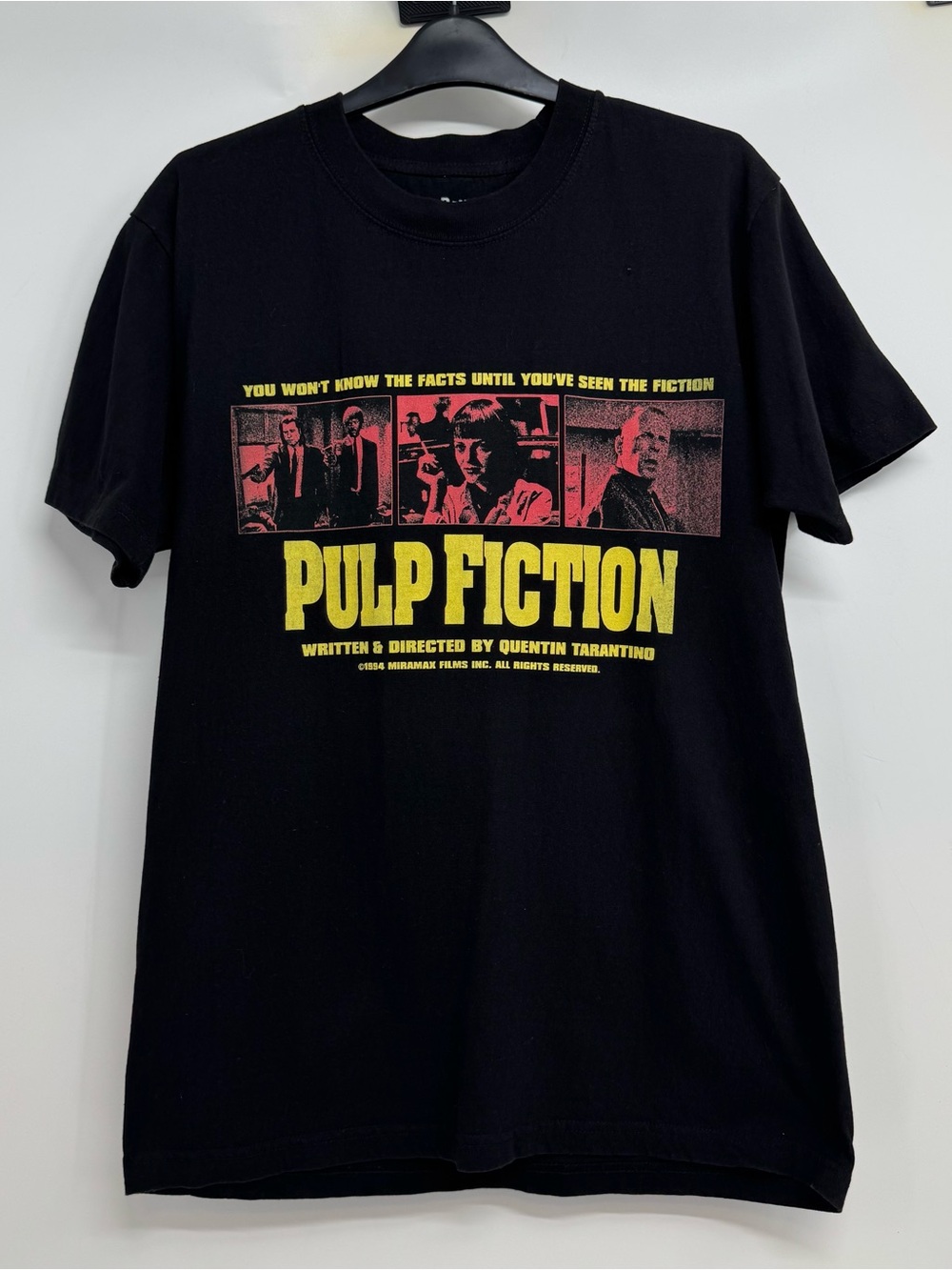 Parallel Pulp Fiction T-Shirt  Size M Black Movie Tee 90s Heat Unisex Adult